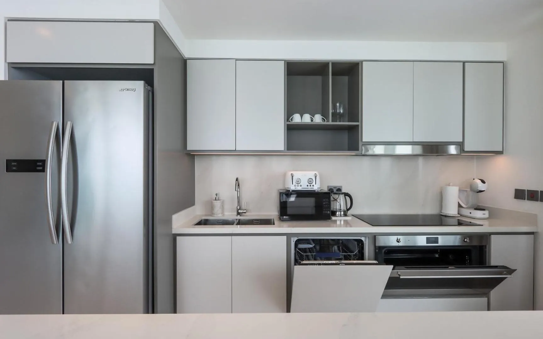 Livbnb- 3Br With Marina Skyline View Dubai Apartment
