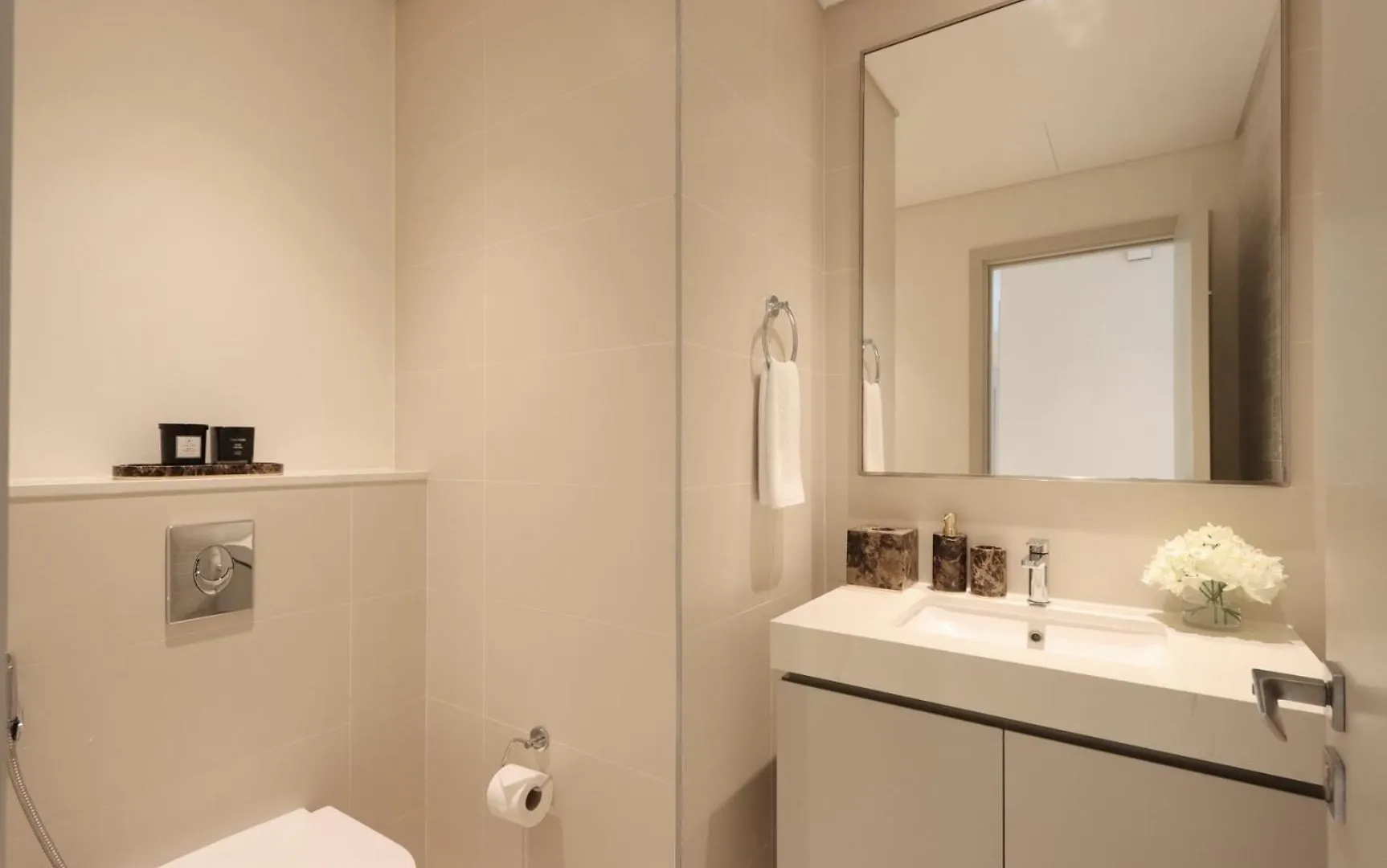 Apartment Livbnb- 3Br With Marina Skyline View Dubai